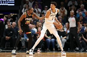 美记：马刺没有全力争夺杜兰特 没有报价榜眼签也不会加价