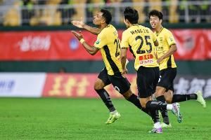 陕西联合、大连鲲城出局，广州豹成足协杯八强中甲独苗